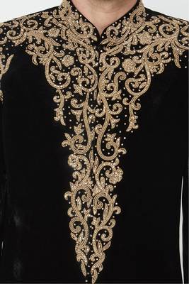 Black hand embroidered velvet sherwani for men 2
