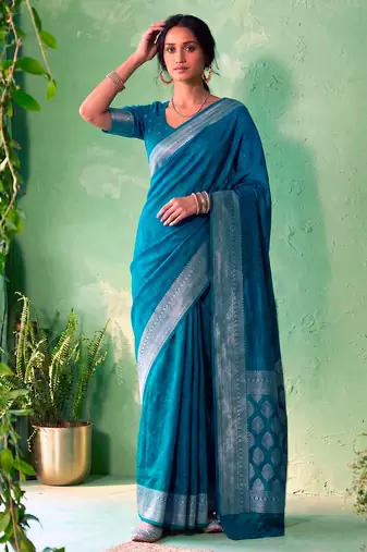 Traditional self print & heavy metallic zari border saree with blouse
