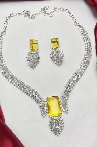 Stunning Citrine Yellow Crystal Necklace Earrings Set Radiant Emerald Cut Bridal Jewelry