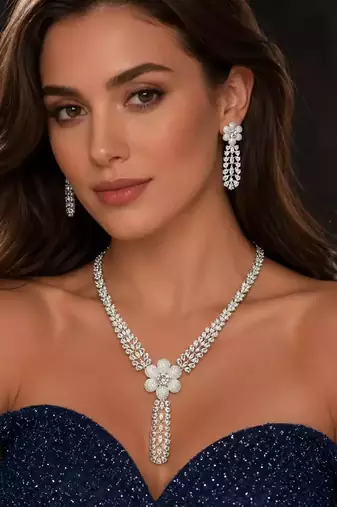 Exquisite Flower Necklace Set Silver Plated Floral Bridal Marquise Cut CZ Drop Earrings