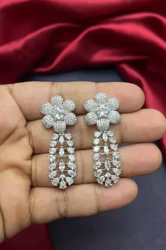 Exquisite Flower Necklace Set Silver Plated Floral Bridal Marquise Cut CZ Drop Earrings