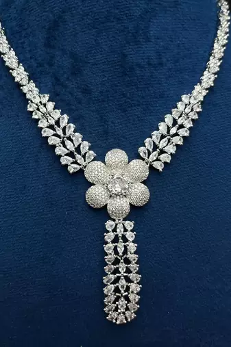 Exquisite Flower Necklace Set Silver Plated Floral Bridal Marquise Cut CZ Drop Earrings