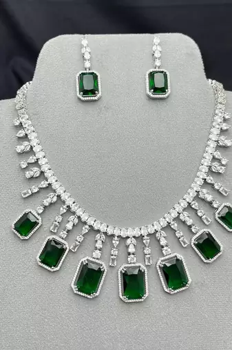 Emerald Green Crystal Bridal Jewelry Set, Silver Wedding Necklace Earrings
