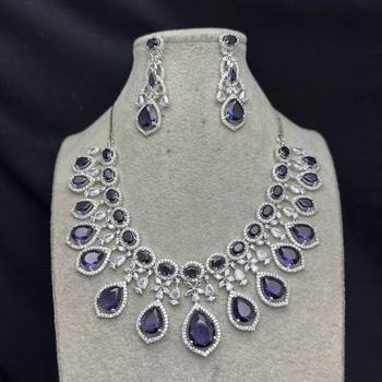 Amethyst Purple Bridal Jewelry Set: Silver Teardrop Crystal Necklace, Earrings, Maang Tikka 2