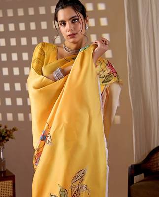 Elegant Yellow Floral Print Saree for Women 4