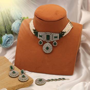 Green color choker kundan necklace set 2