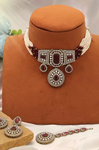 Rani color choker kundan necklace set