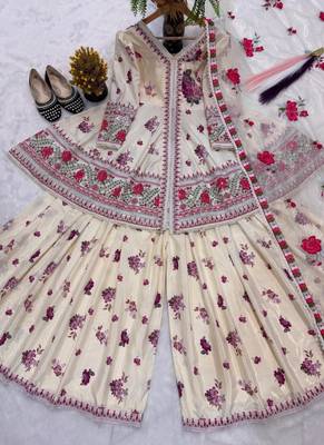 Off white embroidery crepe peplum style sharara suit set 3