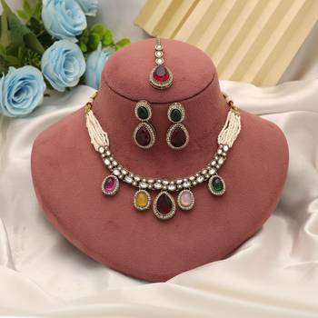 Multi color kundan necklace set 2
