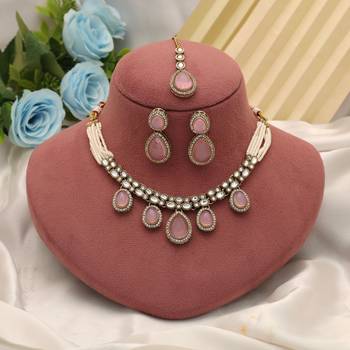 Light pink color kundan necklace set 2