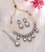 White color kundan necklace set