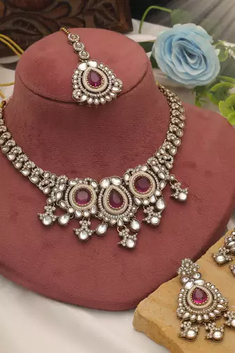 Rani color kundan necklace set