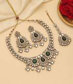 Green color kundan necklace set