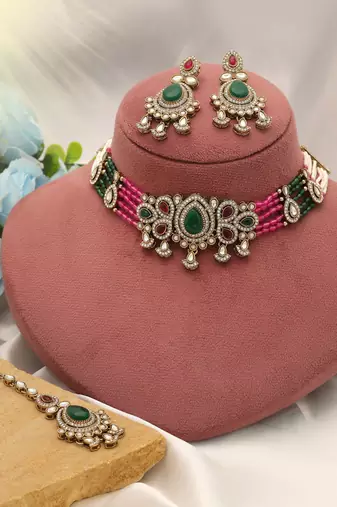 Rani & green color choker kundan necklace set