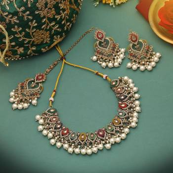 Multi color kundan necklace set 2