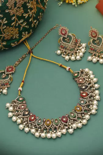 Multi color kundan necklace set