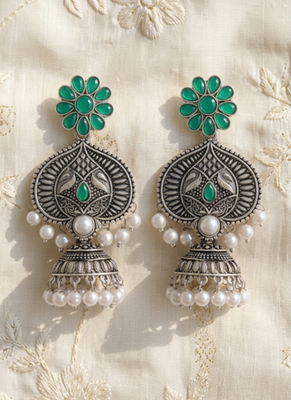 Gold plated-tone lotus motif jhumki necklace set with emerald-green accents 3