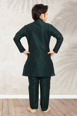 Green art banarasi silk kurta pajama for boys 2