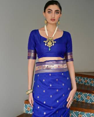 Royal blue ethnic traditional banarasi silk blend paithani woven saree 5