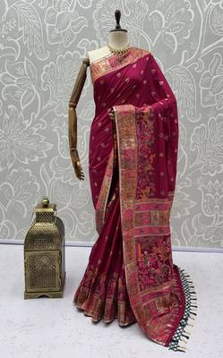 Maroon virana silk blend heavy woven saree with elegant swarovski work 5