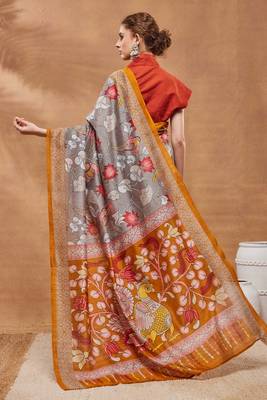 Grey silk blend floral printed girlie rich looks fancy saree 2