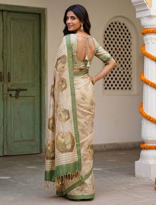 Peach virana silk blend smart rich looks printed saree 2