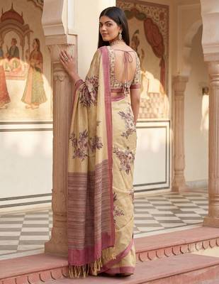 Yellow virana silk blend smart rich looks printed saree 2
