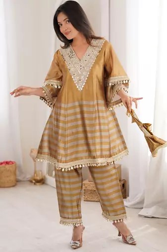 Incredible Golden Mirror Work Tissue Party Wear Co-ord Set With Batwa