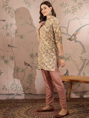 Cream cotton stitched top with stitched cotton bottom and - dupatta 3/4 sleeve printed straight top 3