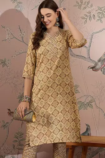 Cream cotton stitched top with stitched cotton bottom and - dupatta 3/4 sleeve printed straight top