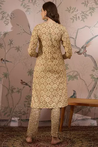 Cream cotton stitched top with stitched cotton bottom and - dupatta 3/4 sleeve printed straight top