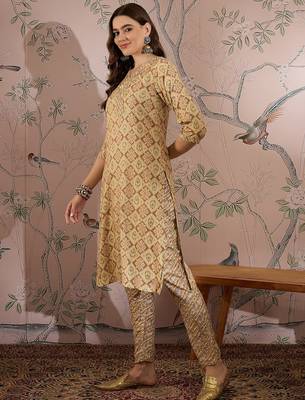 Cream cotton stitched top with stitched cotton bottom and - dupatta 3/4 sleeve printed straight top 3