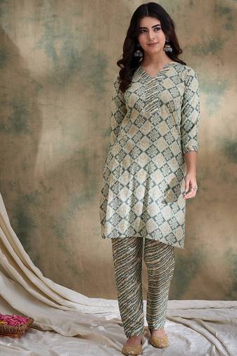 Green cotton stitched top with stitched cotton bottom and - dupatta 3/4 sleeve printed straight top