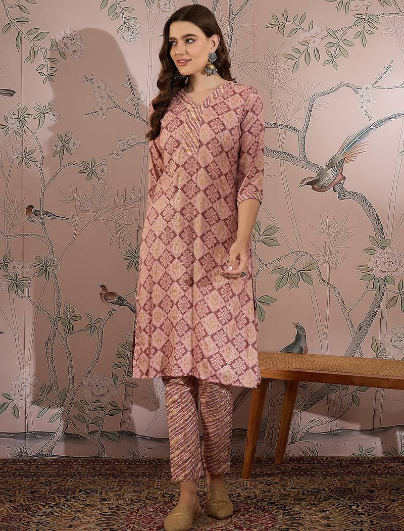 Light purple cotton stitched top with stitched cotton bottom and - dupatta 3/4 sleeve printed straight top