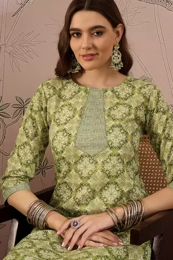 Green cotton stitched top with stitched cotton bottom and - dupatta 3/4 sleeve printed straight top