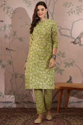 Green cotton stitched top with stitched cotton bottom and - dupatta 3/4 sleeve printed straight top
