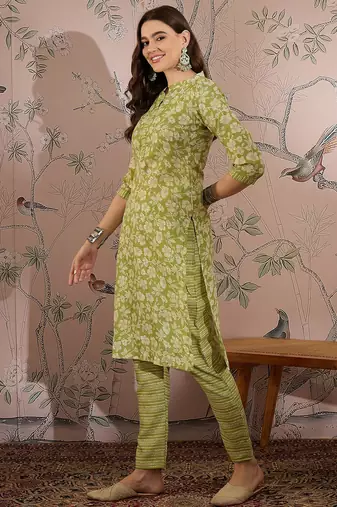 Green cotton stitched top with stitched cotton bottom and - dupatta 3/4 sleeve printed straight top