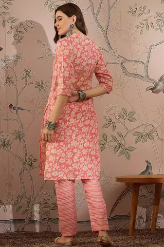 Peach cotton stitched top with stitched cotton bottom and - dupatta 3/4 sleeve printed straight top