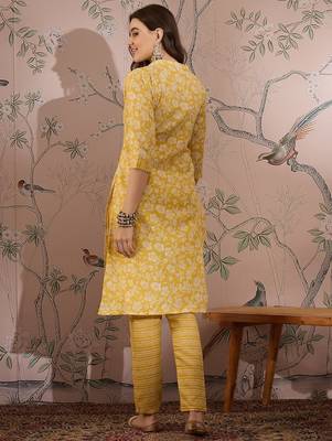 Yellow cotton stitched top with stitched cotton bottom and - dupatta 3/4 sleeve printed straight top 2