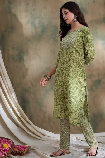 Green cotton stitched top with stitched cotton bottom and - dupatta 3/4 sleeve printed straight top