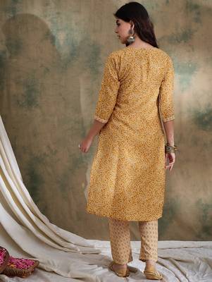 Yellow cotton stitched top with stitched cotton bottom and - dupatta 3/4 sleeve printed straight top 2