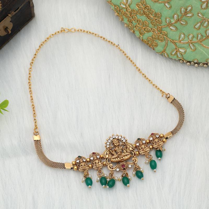 Green color choker temple necklace