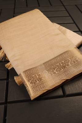 Cream color elegant tussar silk zari weaving saree with unstitched blouse 2