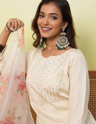 Beige women kurta pant dupatta set 3
