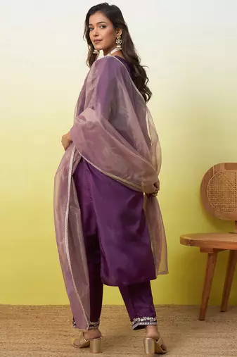 Purple women kurta pant dupatta set