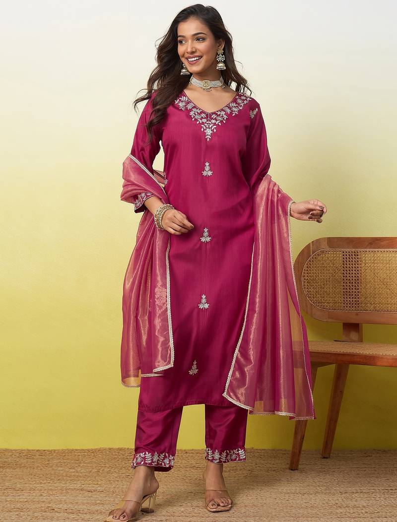 Red women kurta pant dupatta set