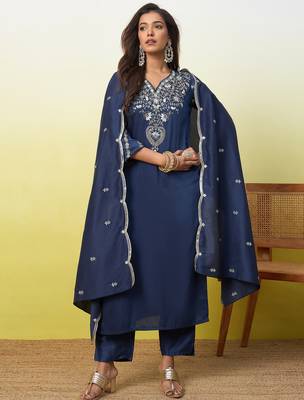 Blue women kurta pant dupatta set 1