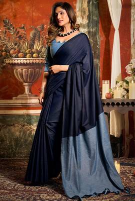 Navy blue mal cotton contrast pallu with fancy tassels saree with blouse 2