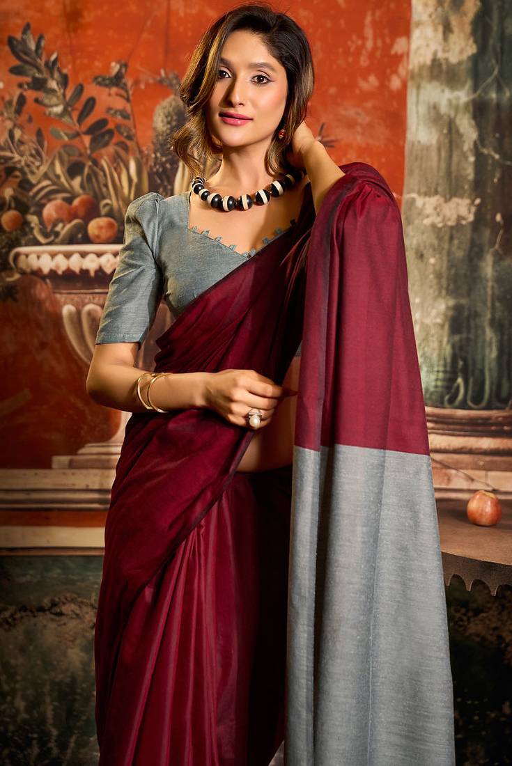 Maroon mal cotton contrast pallu with fancy tassels saree with blouse