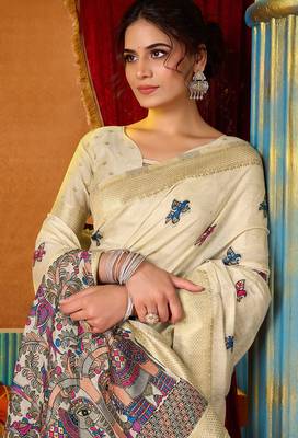 Cream woven work with saree with blouse 2